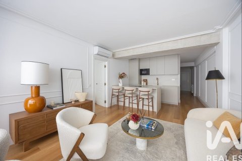 Продажа квартиры в Мадрид, Испания 2 спальни, 103м2 №172949 - фото 5