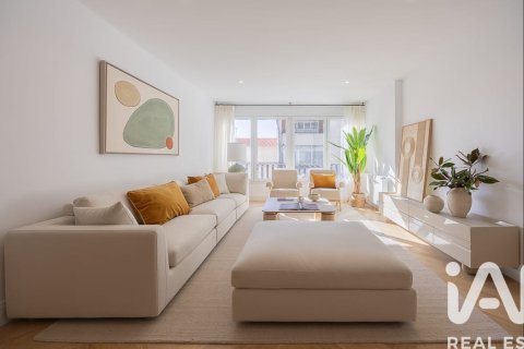 Продажа квартиры в Мадрид, Испания 2 спальни, 103м2 №172949 - фото 8