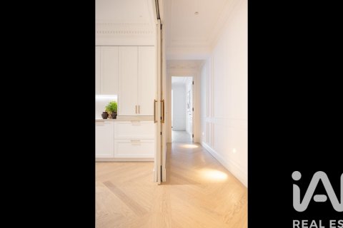 Apartamento en venta en Madrid, España 3 dormitorios, 161 m2 No. 172947 - foto 21