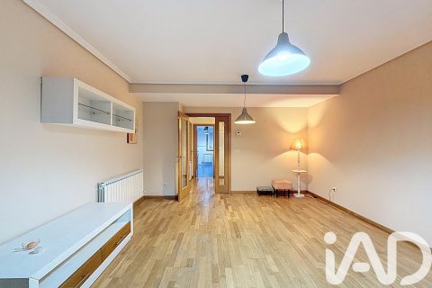 Apartamento en venta en Vilagarcía de Arousa, Pontevedra, España 3 dormitorios, 159 m2 No. 172950 - foto 8