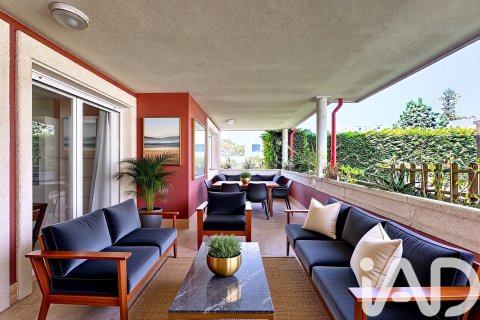 Apartamento en venta en Vilagarcía de Arousa, Pontevedra, España 3 dormitorios, 159 m2 No. 172950 - foto 12