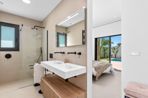 Huvila myytävänä San Javier, Murcia, Espanja, 3 makuuhuonetta, 140 m2 No. 190995 - kuva 11