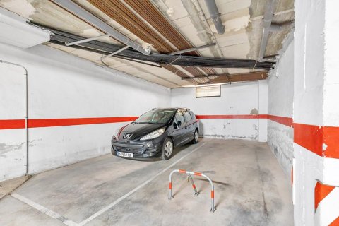 Apartamento en venta en Torrevieja, Alicante, España 3 dormitorios, No. 189873 - foto 24