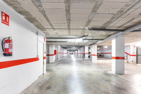 Apartamento en venta en Torrevieja, Alicante, España 3 dormitorios, No. 189873 - foto 23