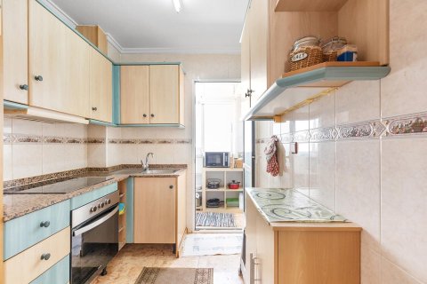 Apartamento en venta en Torrevieja, Alicante, España 3 dormitorios, No. 189873 - foto 12