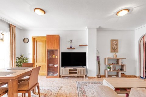 Apartamento en venta en Torrevieja, Alicante, España 3 dormitorios, No. 189873 - foto 6