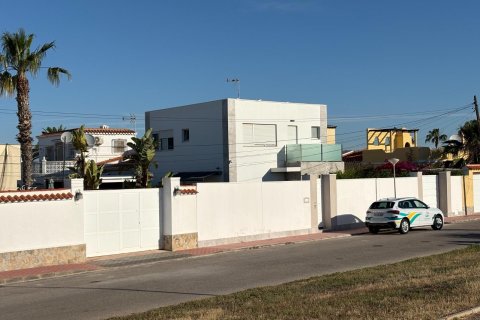 Villa till salu i Torrevieja, Alicante, Spanien 2 sovrum, 130 kvm. Nr. 189871 - foto 26