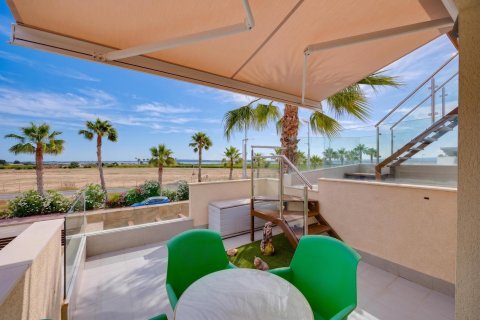 Villa à vendre à Alicante, Espagne, 3 chambres, 120 m2 No. 189870 - photo 4