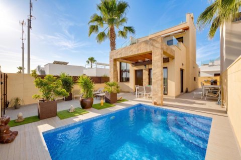Villa in Alicante, Spain 3 bedrooms, 120 sq.m. No. 189870