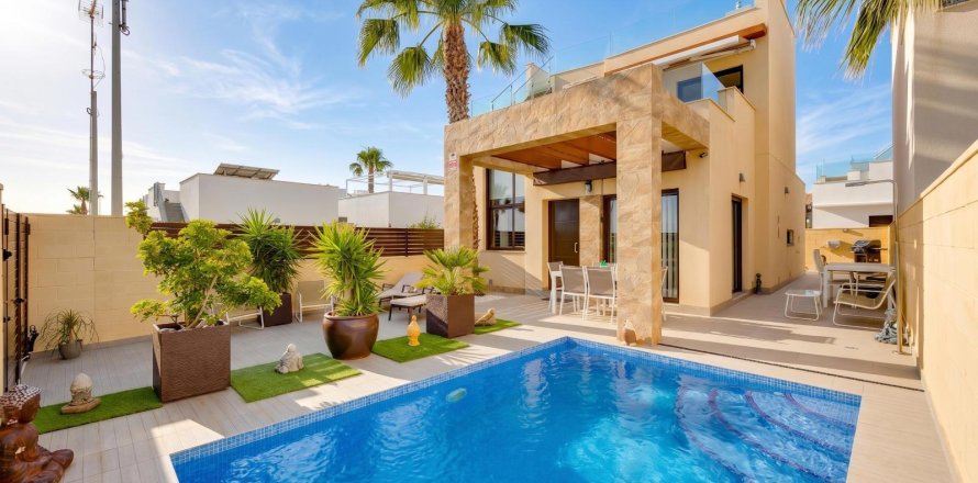 Villa à Alicante, Espagne 3 chambres, 120 m2 No. 189870