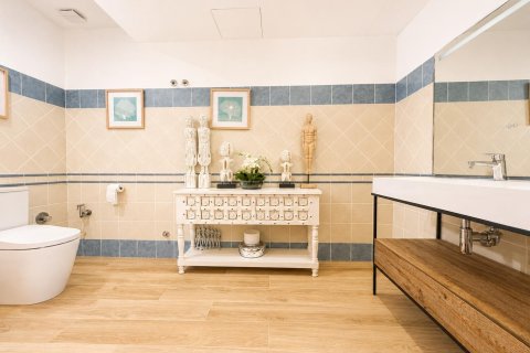 Huvila myytävänä Dehesa De Campoamor, Alicante, Espanja, 4 makuuhuonetta, 431 m2 No. 189874 - kuva 13