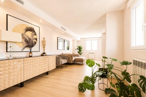 Huvila myytävänä Dehesa De Campoamor, Alicante, Espanja, 4 makuuhuonetta, 431 m2 No. 189874 - kuva 8