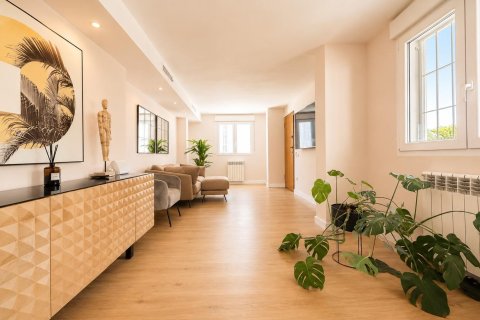 Huvila myytävänä Dehesa De Campoamor, Alicante, Espanja, 4 makuuhuonetta, 431 m2 No. 189874 - kuva 4