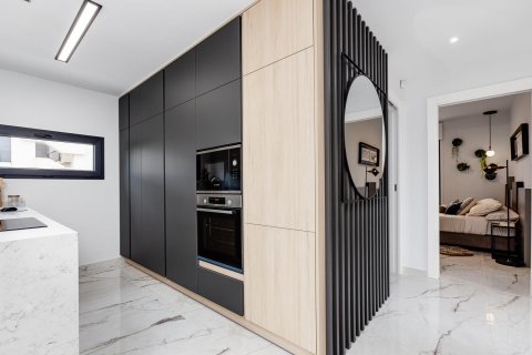 Huoneisto myytävänä Alicante, Espanja, 2 makuuhuonetta, 70 m2 No. 111325 - kuva 12