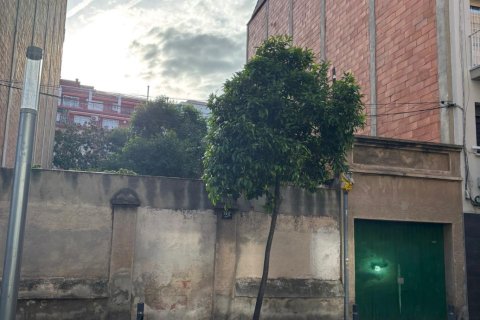 Casa in vendita a Barcelona, Spagna 3 camere da letto, 350 mq. N° 172350 - foto 2