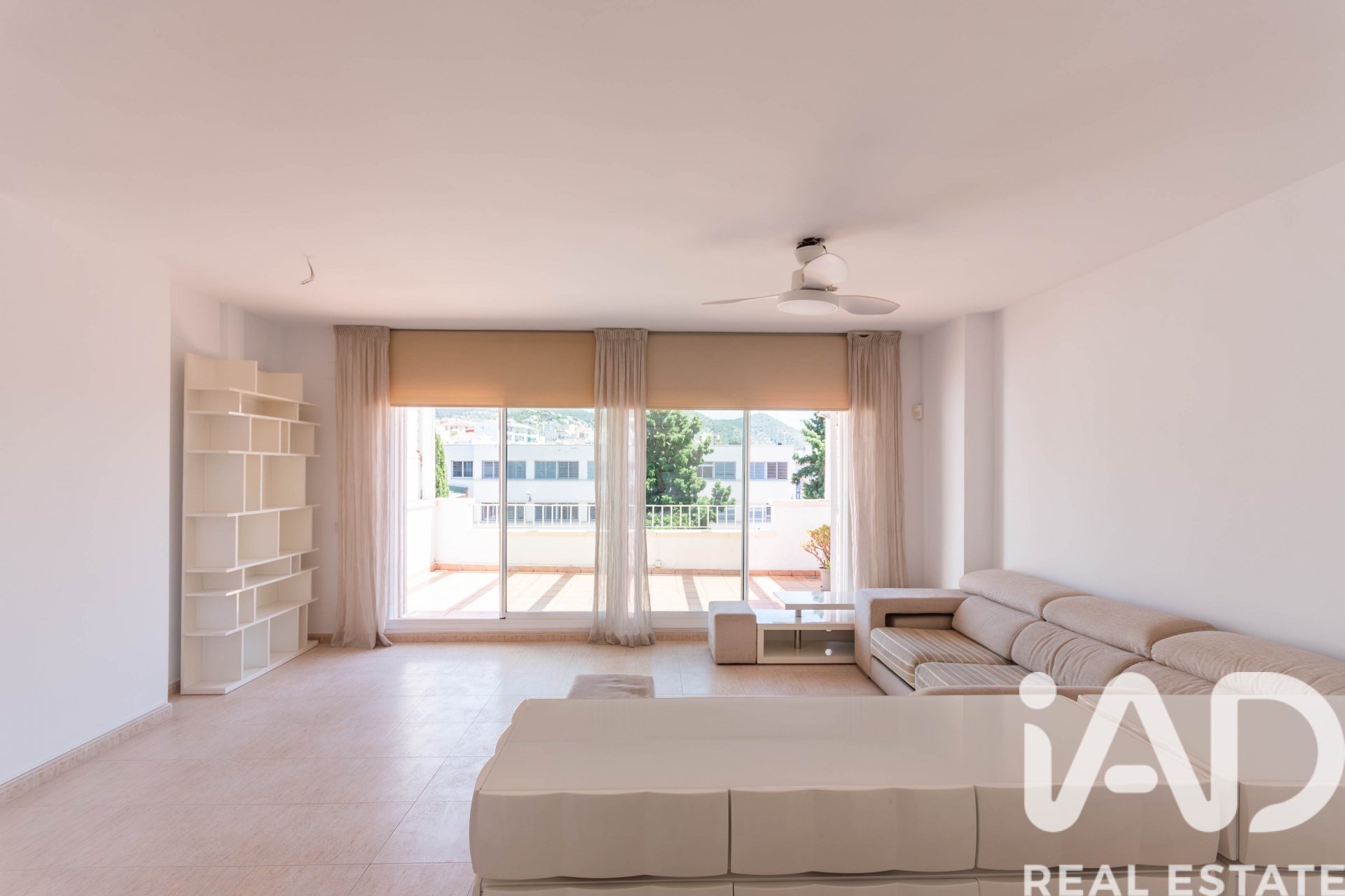 Penthouse in Sitges, Barcelona, Spain 3 bedrooms, 114 sq.m. No. 172349