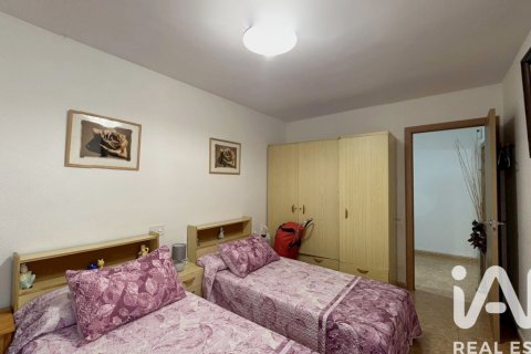 Apartamento en venta en Salou, Tarragona, España 3 dormitorios, 90 m2 No. 172330 - foto 5