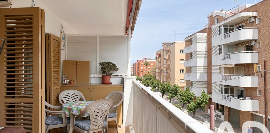 Apartamento en Salou, Tarragona, España 3 dormitorios, 90 m2 No. 172330
