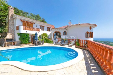 Willa w Lloret de Mar, Girona, Hiszpania 5 sypialni, 389 mkw. nr 176877