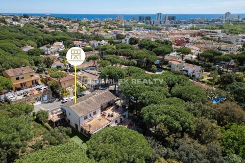 Willa w Platja D'aro, Girona, Hiszpania 8 sypialni, 346 mkw. nr 176874