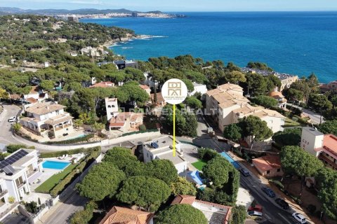 Dom w Calonge, Girona, Hiszpania 5 sypialni, 346 mkw. nr 176875