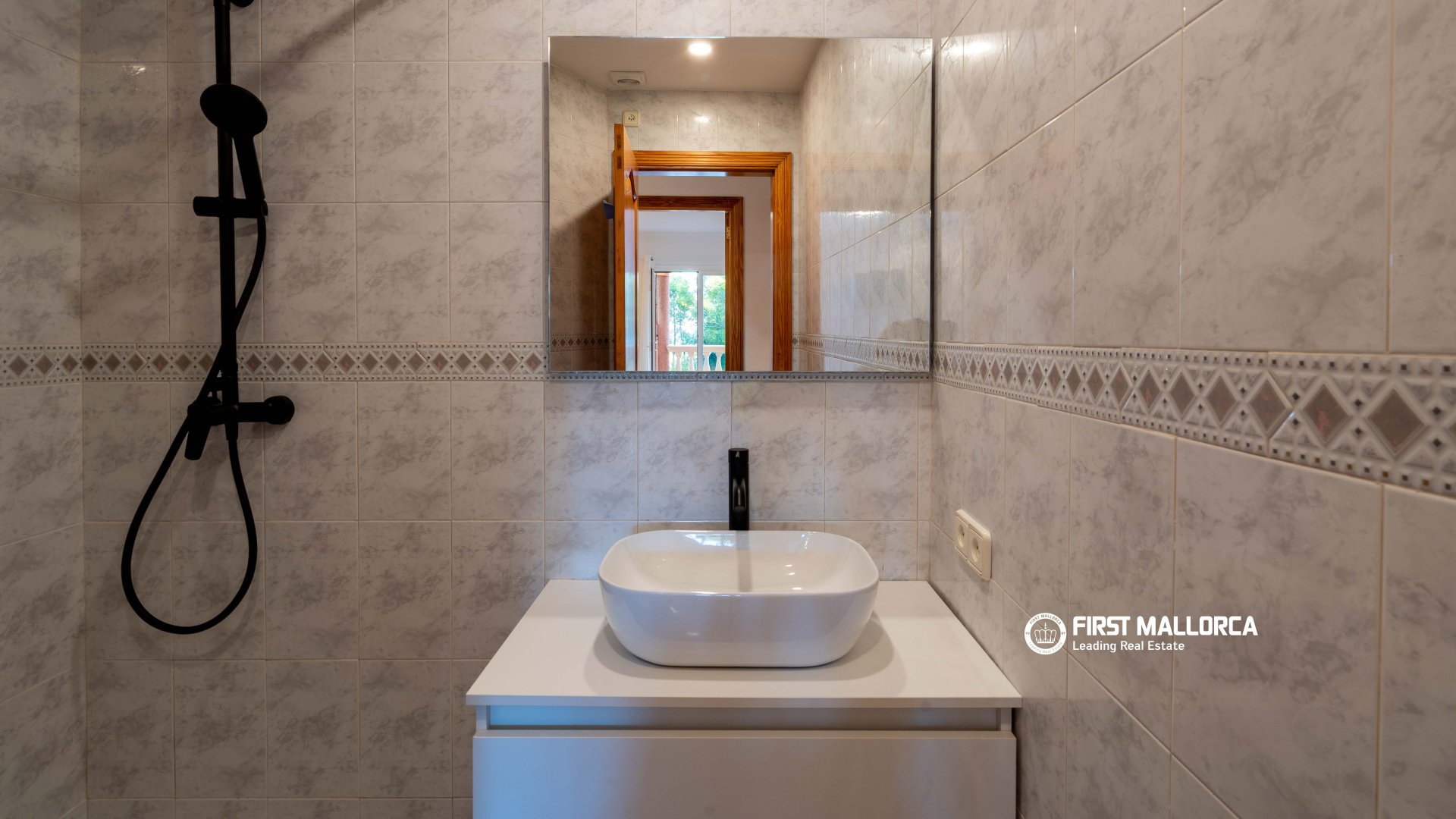 Villa en Mallorca, España 5 dormitorios, 334 m2 No. 183523