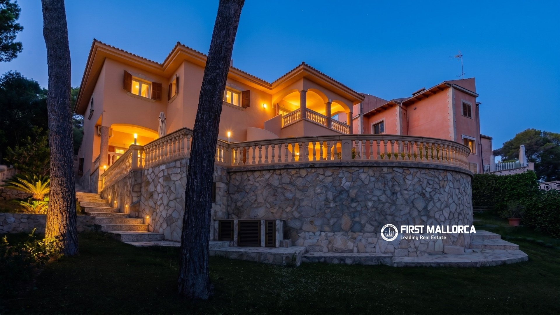 Villa en Mallorca, España 5 dormitorios, 334 m2 No. 183523