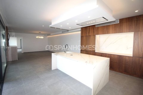 Продажа виллы в Сан-Педро-дель-Пинатар, Мурсия, Испания 5 спален, 277м2 №155879 - фото 20