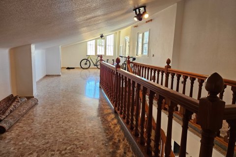 Продажа виллы в Мар де Кристал, Мурсия, Испания 5 спален, 450м2 №119963 - фото 15