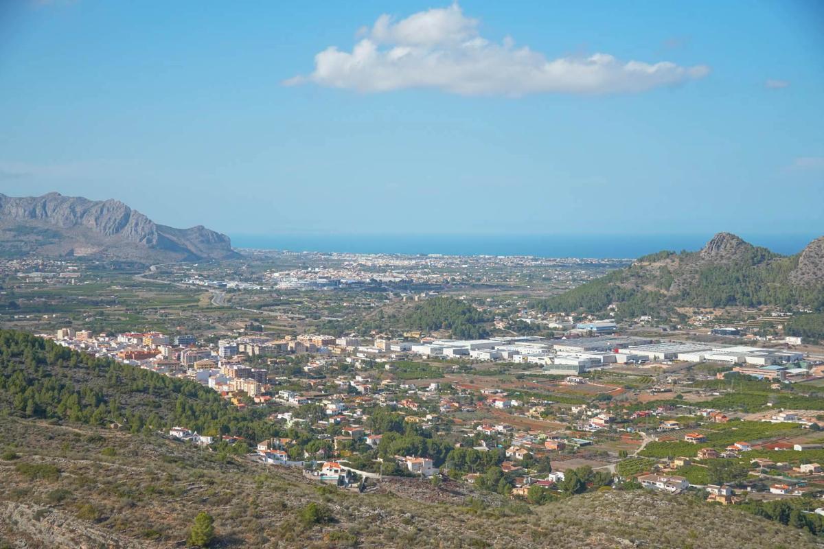 Villa i Pedreguer, Alicante, Spanien 5 sovrum, 392 kvm. Nr. 78901