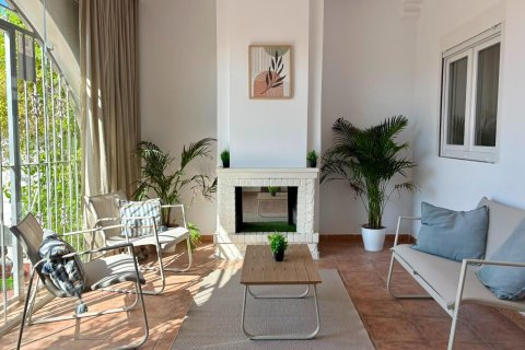 House in Alicante, Spain 3 bedrooms, 95 sq.m. No. 194795