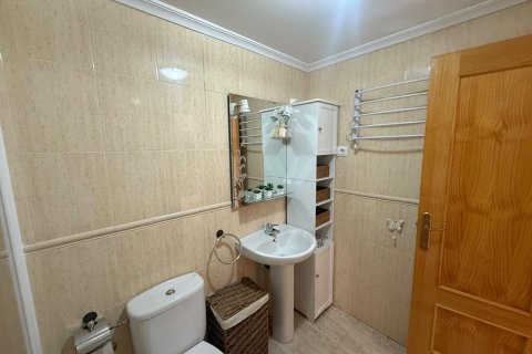 Apartment à vendre à Torrevieja, Alicante, Espagne, 1 chambre, 503 m2 No. 194796 - photo 11