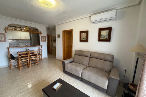 Apartment à vendre à Torrevieja, Alicante, Espagne, 1 chambre, 503 m2 No. 194796 - photo 8