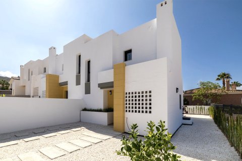 Townhouse zum Verkauf in Busot, Alicante, Spanien 3 Schlafzimmer, 130 m2 Nr. 163783 - Foto 5
