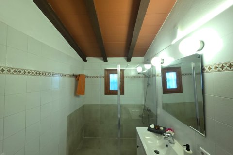 Villa for rent in Palma de Majorca, Mallorca, Spain 3 bedrooms, 125 sq.m. No. 148601 - photo 8