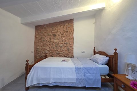 Villa for rent in Palma de Majorca, Mallorca, Spain 3 bedrooms, 125 sq.m. No. 148601 - photo 10