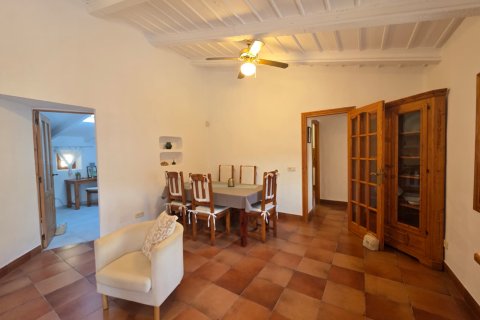 Villa for rent in Palma de Majorca, Mallorca, Spain 3 bedrooms, 125 sq.m. No. 148601 - photo 11