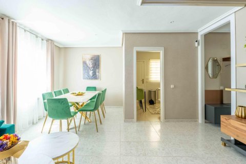 Villa for sale Punta Prima, Alicante, Spain 3 bedrooms, 182 sq.m. No. 139347 - photo 7