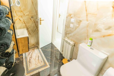 Villa for sale Punta Prima, Alicante, Spain 3 bedrooms, 182 sq.m. No. 139347 - photo 19