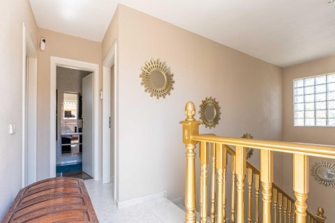 Villa for sale Punta Prima, Alicante, Spain 3 bedrooms, 182 sq.m. No. 139347 - photo 21
