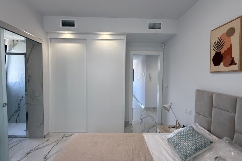 Apartment à vendre Alicante, Espagne, 2 chambres, 96 m2 No. 139344 - photo 7