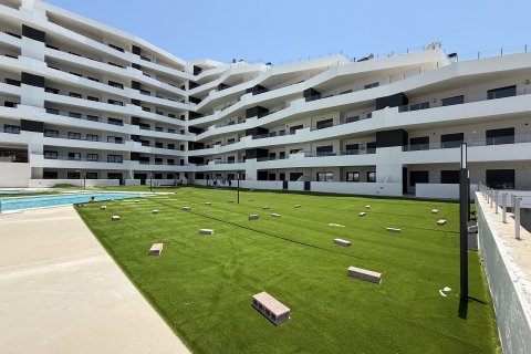 Apartment à vendre San Miguel de Salinas, Alicante, Espagne, 3 chambres, 95 m2 No. 139342 - photo 1
