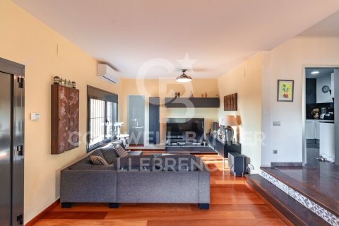 Продажа дома в Барселона, Испания 6 спален, 260м2 №157082 - фото 7
