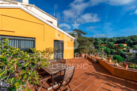 Продажа дома в Барселона, Испания 6 спален, 260м2 №157082 - фото 5