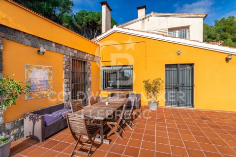 Продажа дома в Барселона, Испания 6 спален, 260м2 №157082 - фото 30
