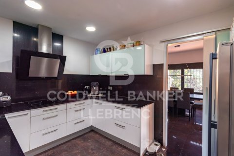 Casa in vendita a Barcelona, Spagna 6 camere da letto, 260 mq. N° 157082 - foto 9