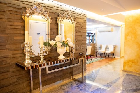 Apartment for sale in Vigo, Pontevedra, Spain 5 bedrooms, 332 sq.m. No. 156874 - photo 17