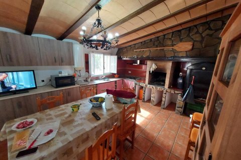 Finca till salu i Calasparra, Murcia, Spanien 3 sovrum, 250 kvm. Nr. 163139 - foto 4
