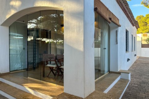 Продажа виллы в Пунта Прима, Аликанте, Испания 4 спальни, 144м2 №180593 - фото 16