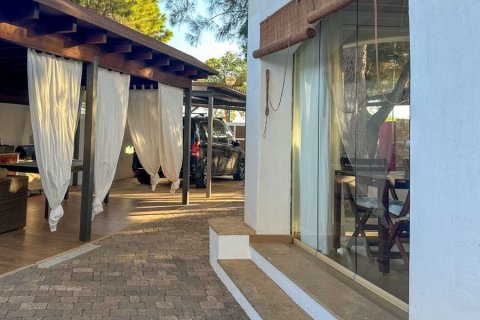Продажа виллы в Пунта Прима, Аликанте, Испания 4 спальни, 144м2 №180593 - фото 4